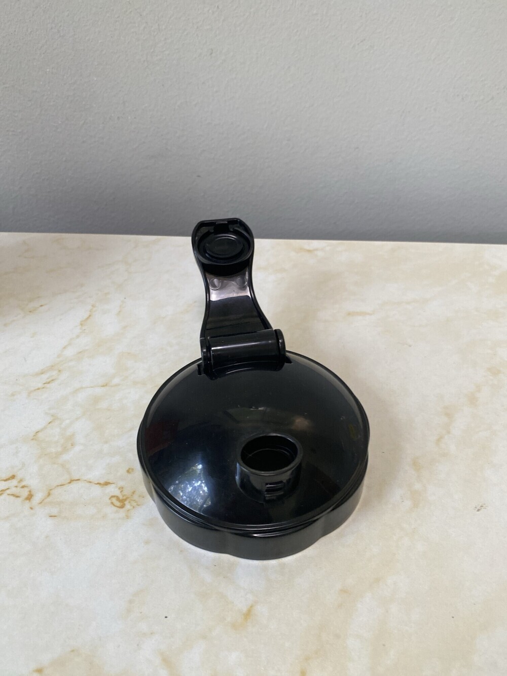 NutriBullet Black Flip Top To Go Replacement Lid